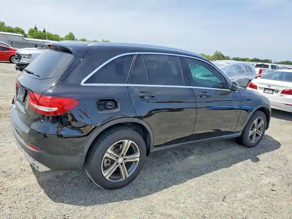 WDC0G4JB9GF114390 2016 MERCEDES-BENZ GLC-CLASS-2