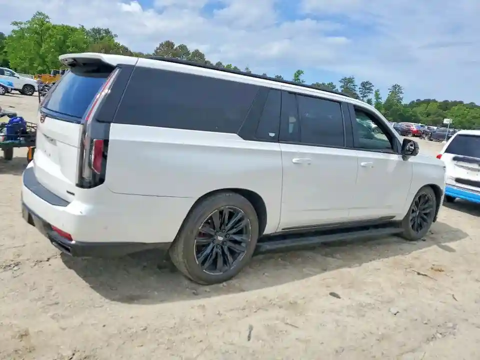 1GYS4PKL3NR231131 2022 CADILLAC ESCALADE-2