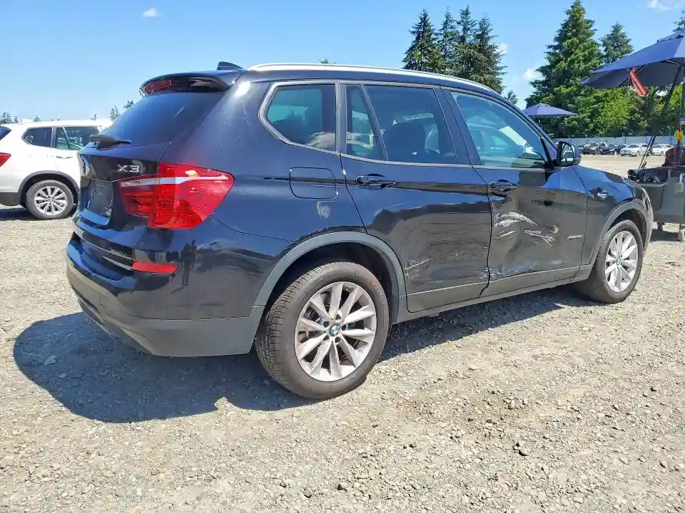 5UXWX9C57H0T00680 2017 BMW X3-2