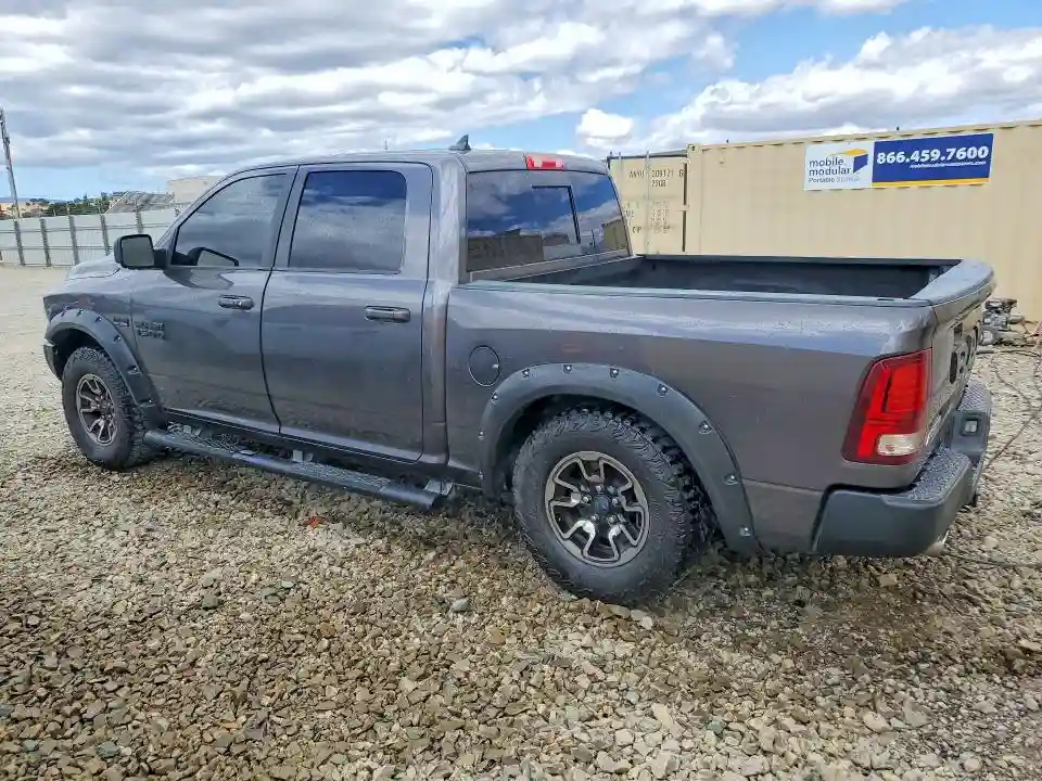 1C6RR7YT6HS538388 2017 RAM 1500-1