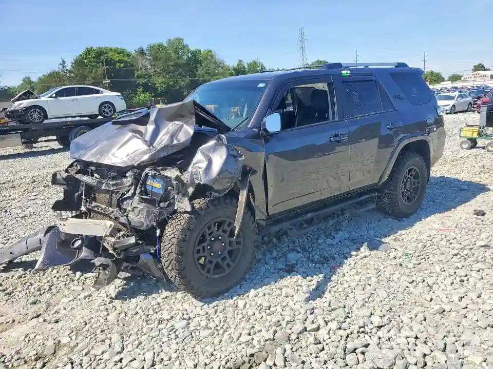 JTEBU5JR9J5509656 2018 TOYOTA 4RUNNER-0