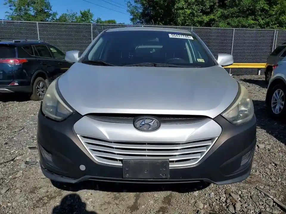 KM8JT3AF7FU953818 2015 HYUNDAI TUCSON-4