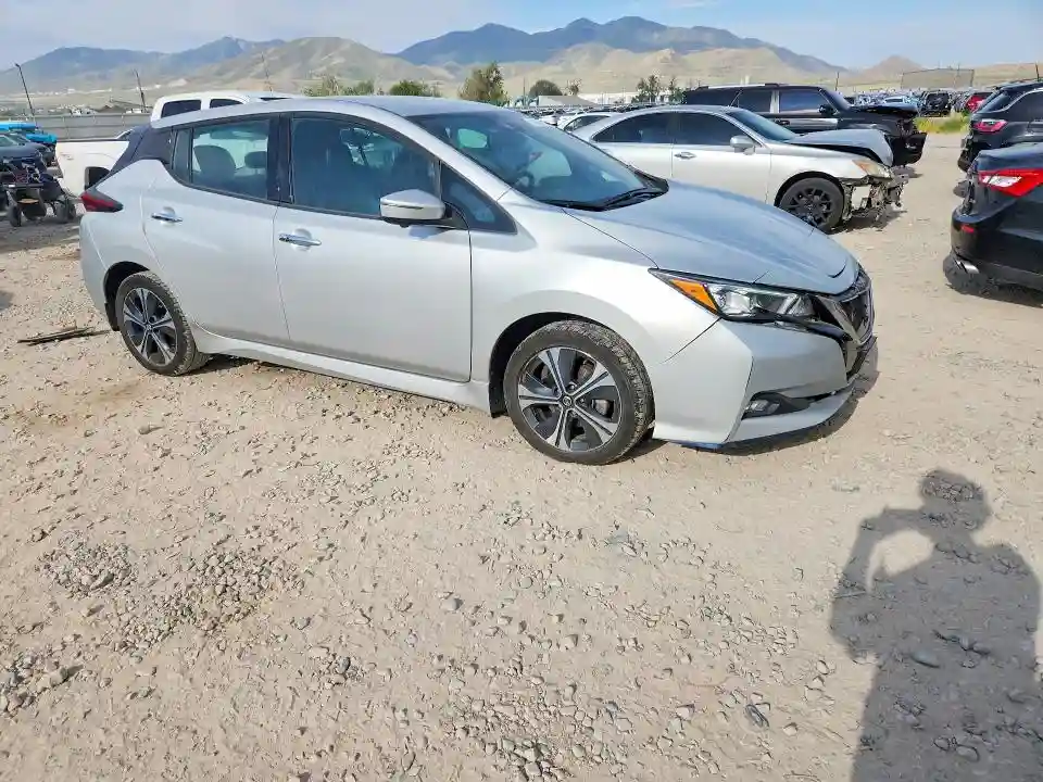 1N4BZ1DP2LC305584 2020 NISSAN LEAF-3