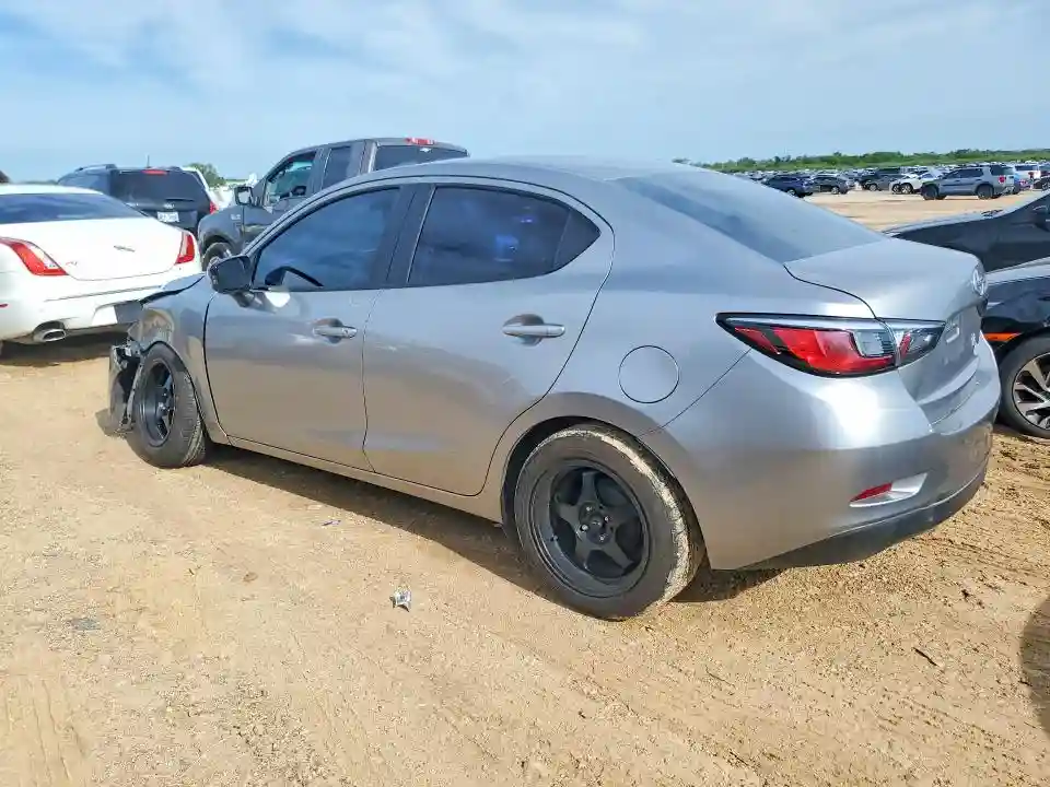 3MYDLBZV8GY104448 2016 SCION IA-1