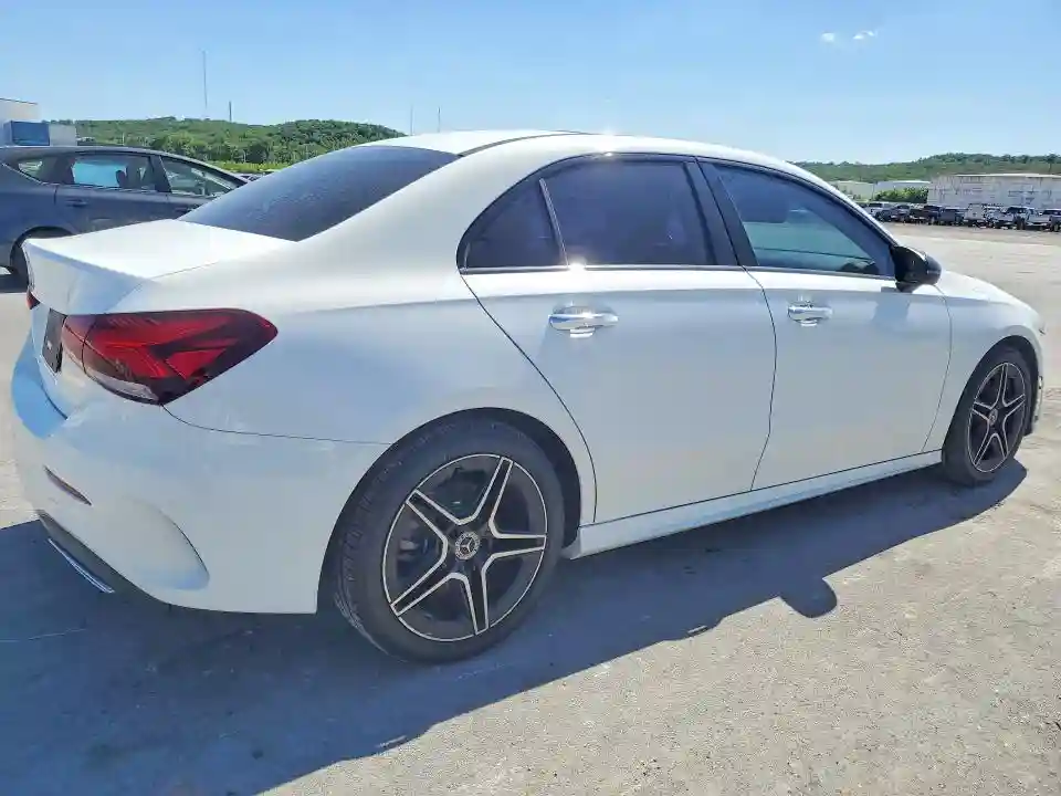 W1K3G4EB2MJ287485 2021 MERCEDES-BENZ A-CLASS-2