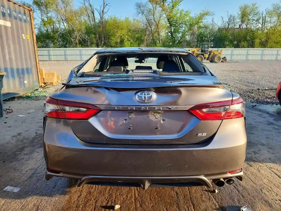 4T1G11AK6MU410510 2021 TOYOTA CAMRY-5