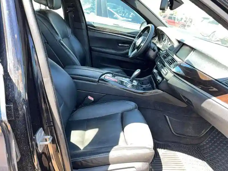 WBA5B3C5XFD543525 2015 BMW 5 SERIES-4