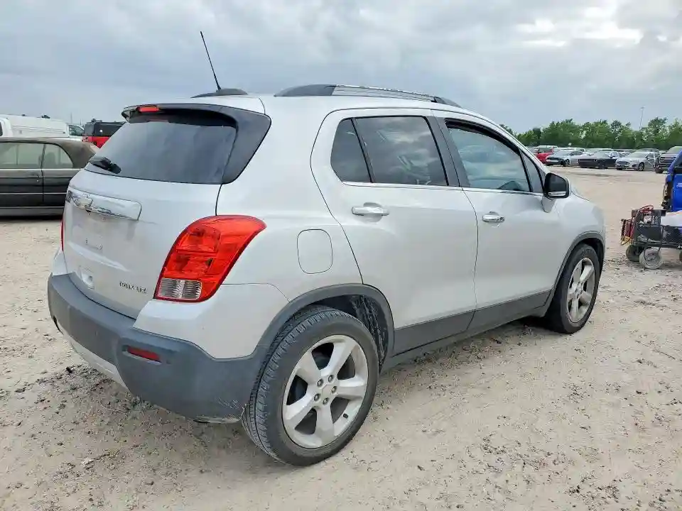 3GNCJNSB9FL214932 2015 CHEVROLET TRAX-2