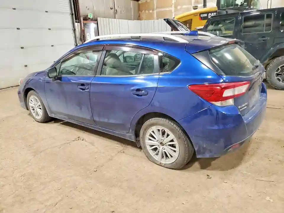 4S3GTAD64H3726142 2017 SUBARU IMPREZA-1