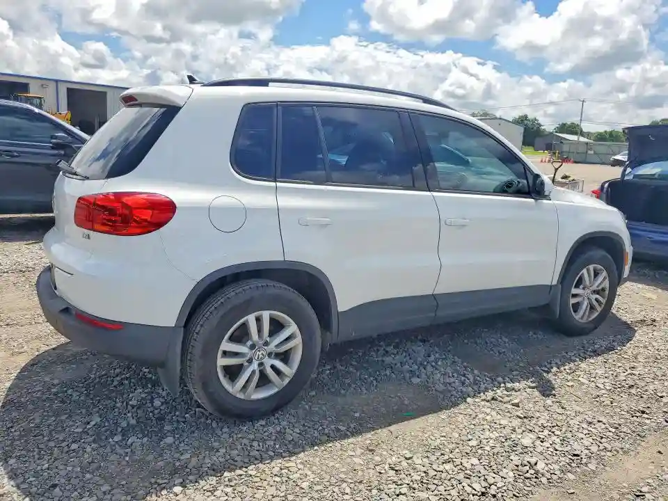 WVGAV7AX4HK001139 2017 VOLKSWAGEN TIGUAN-2
