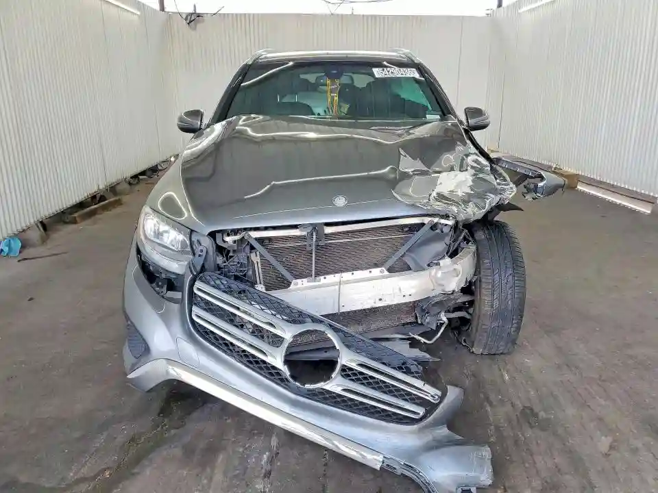 WDC0G4KB2HF144413 2017 MERCEDES-BENZ GLC-CLASS-4