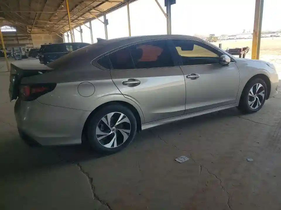 4S3BWAC66L3031382 2020 SUBARU LEGACY-2