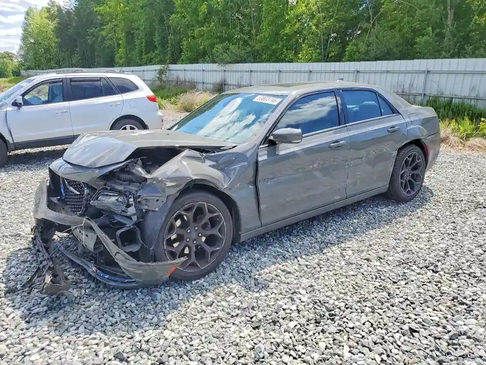 2C3CCABGXKH712510 2019 CHRYSLER 300-0