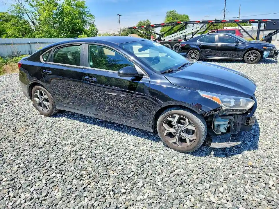 3KPF24AD5KE064414 2019 KIA FORTE LXS-3