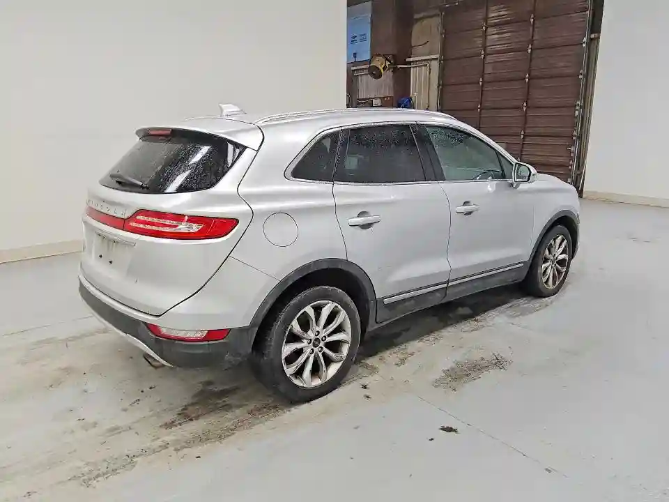 5LMCJ2D97KUL44296 2019 LINCOLN MKC-2