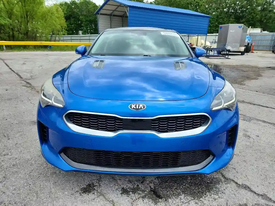 KNAE25LA3J6033085 2018 KIA STINGER-4