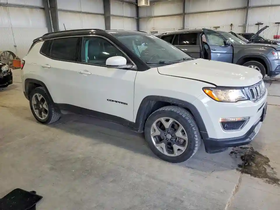 3C4NJDCB8KT827239 2019 JEEP COMPASS-3