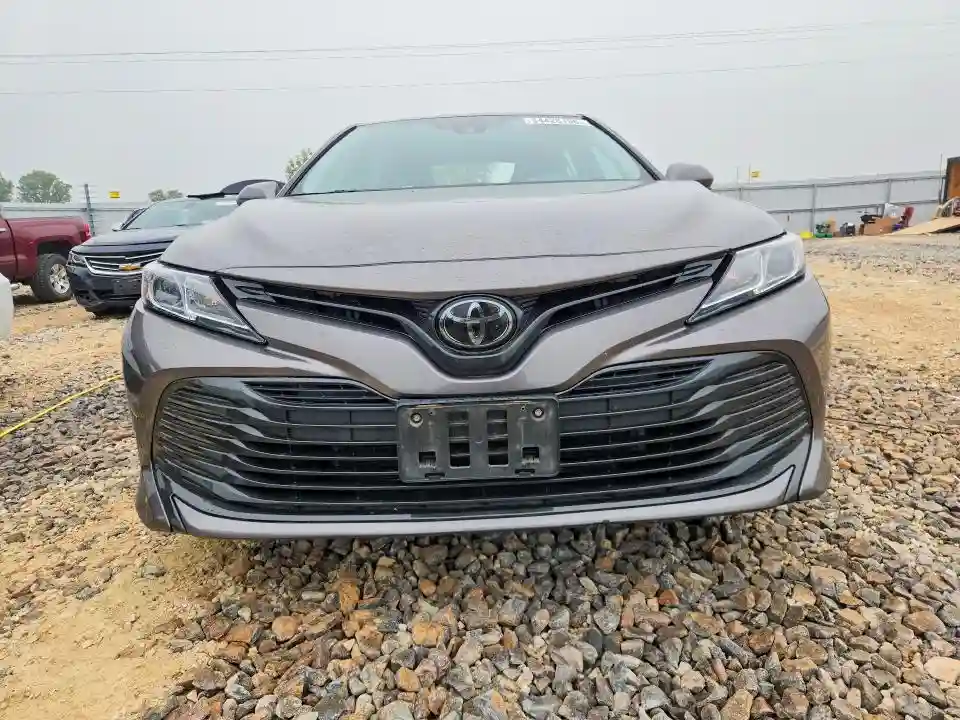4T1C11AK3LU977142 2020 TOYOTA CAMRY-4