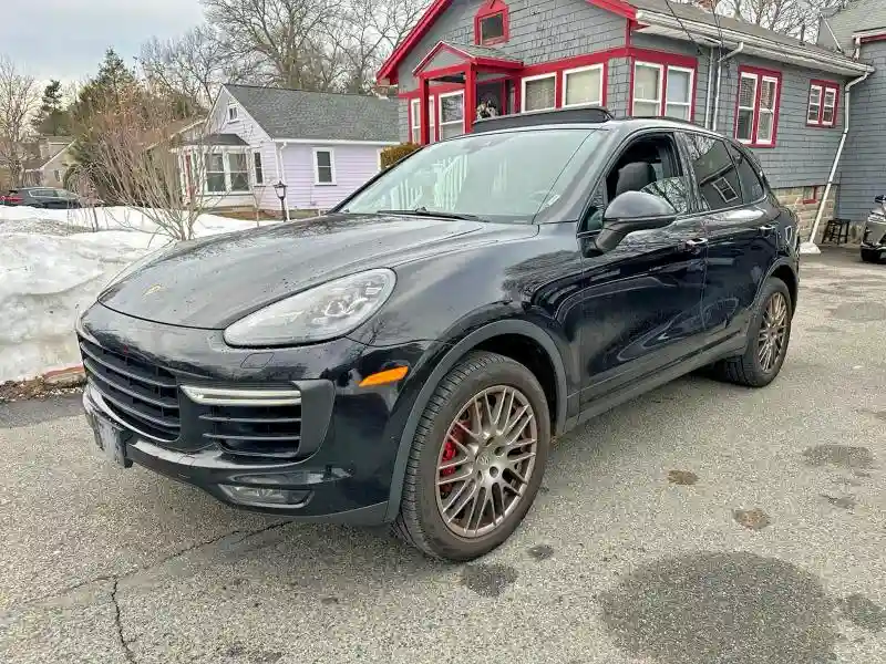 WP1AC2A20FLA80560 2015 PORSCHE CAYENNE-1