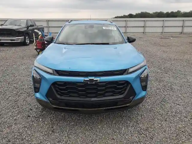 KL77LKEP9SC272553 2025 CHEVROLET TRAX-4