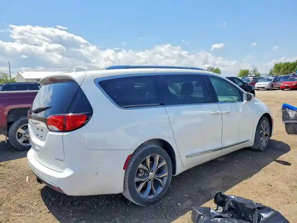 2C4RC1GG7HR735454 2017 CHRYSLER PACIFICA-2