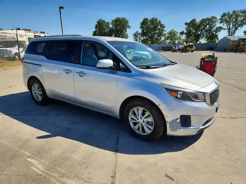 KNDMB5C18F6062622 2015 KIA SEDONA-3
