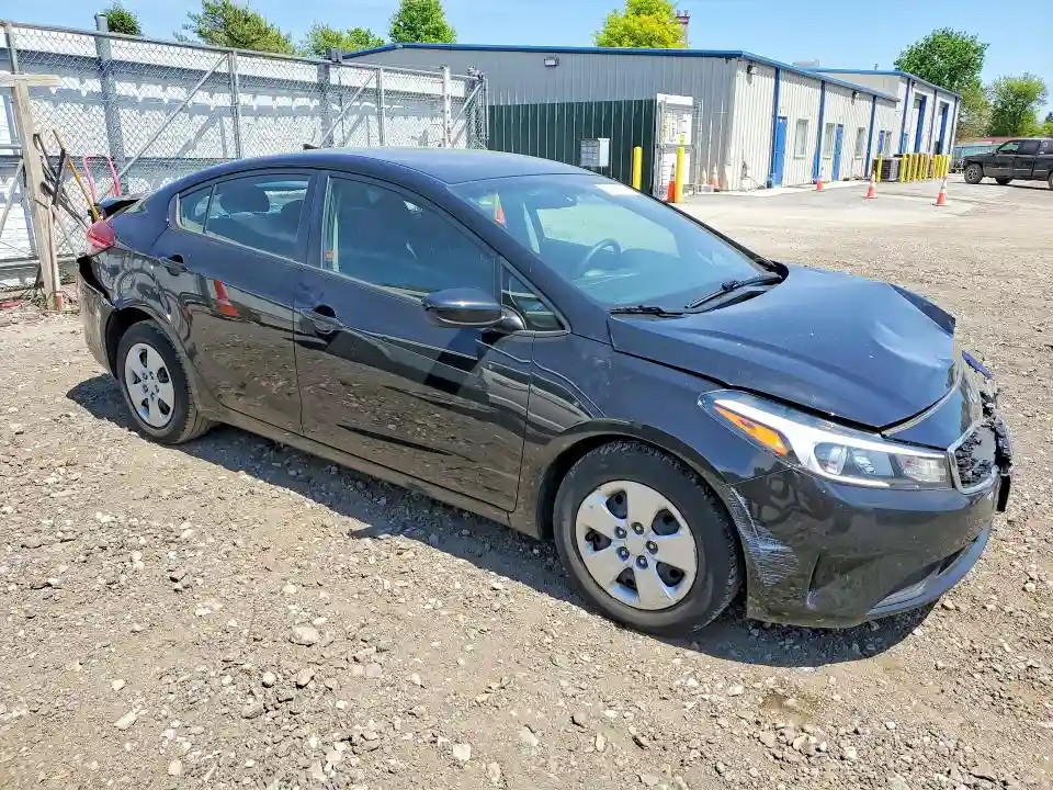 3KPFL4A78JE280666 2018 KIA FORTE-3