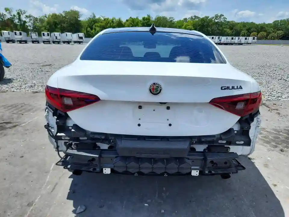 ZARFAMBN2M7644027 2021 ALFA ROMEO GIULIA-5
