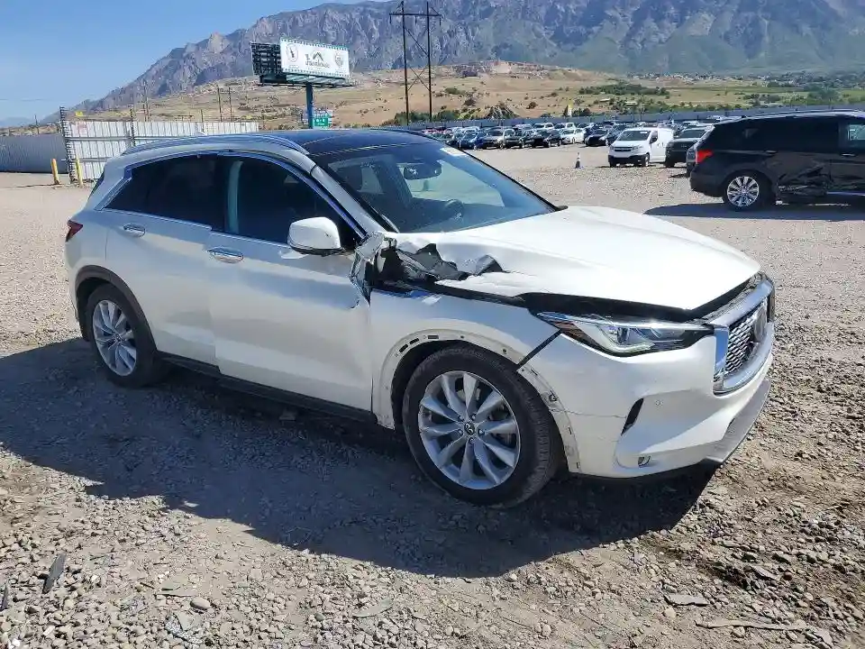 3PCAJ5M35KF125003 2019 INFINITI QX50-3