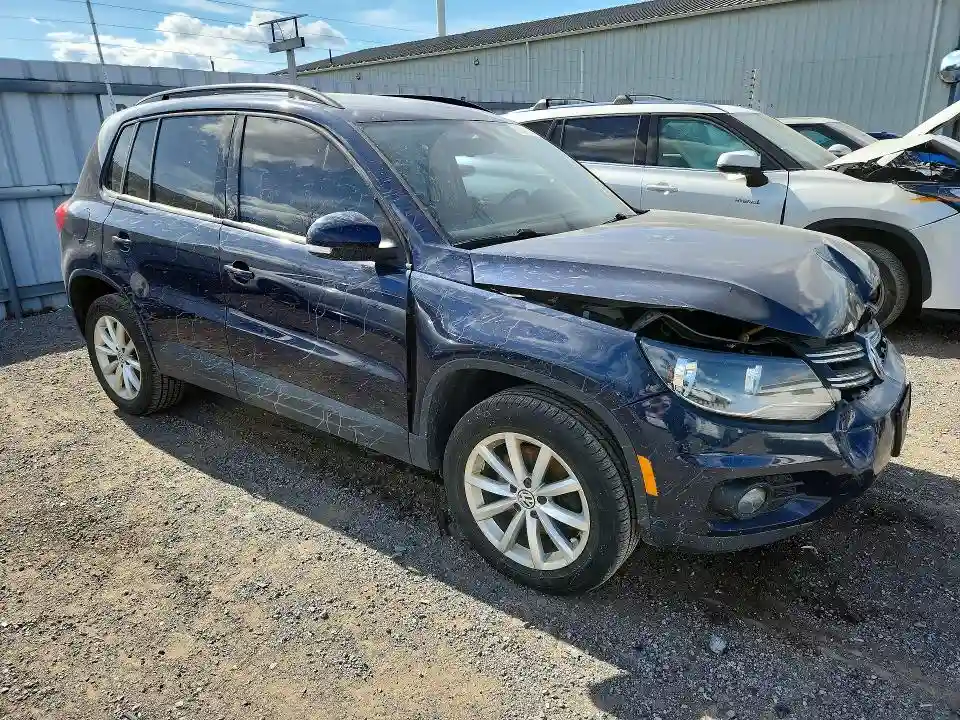WVGNV7AX6HK041711 2017 VOLKSWAGEN TIGUAN-3
