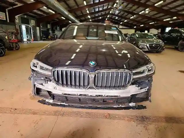 WBA73BJ02MWX35451 2021 BMW 5 SERIES-4