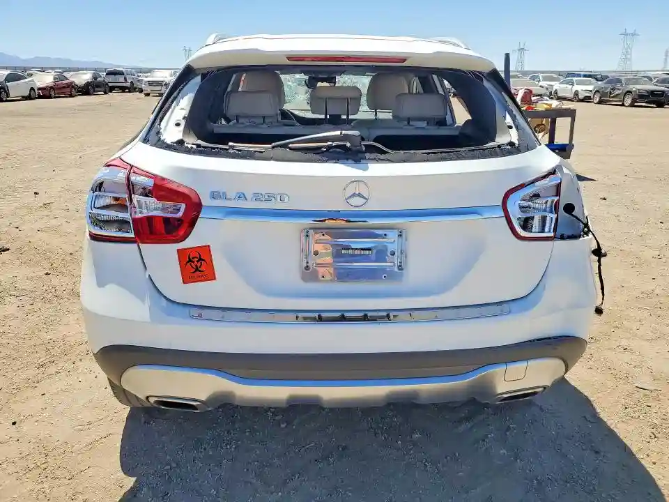 WDCTG4EB2JJ519504 2018 MERCEDES-BENZ GLA-CLASS-5