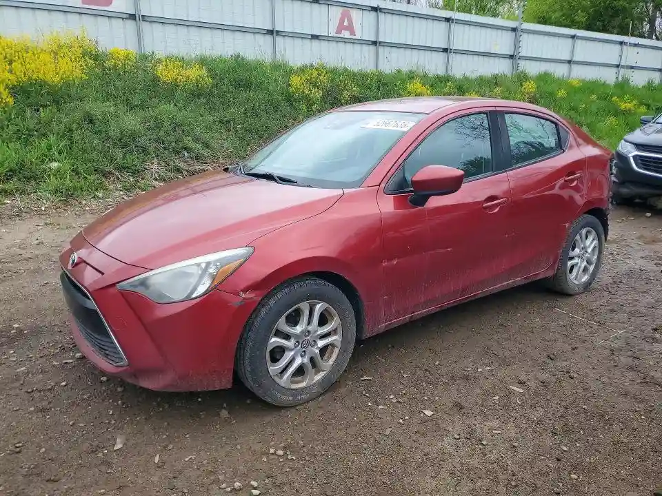 3MYDLBYV5JY300582 2018 TOYOTA YARIS-0