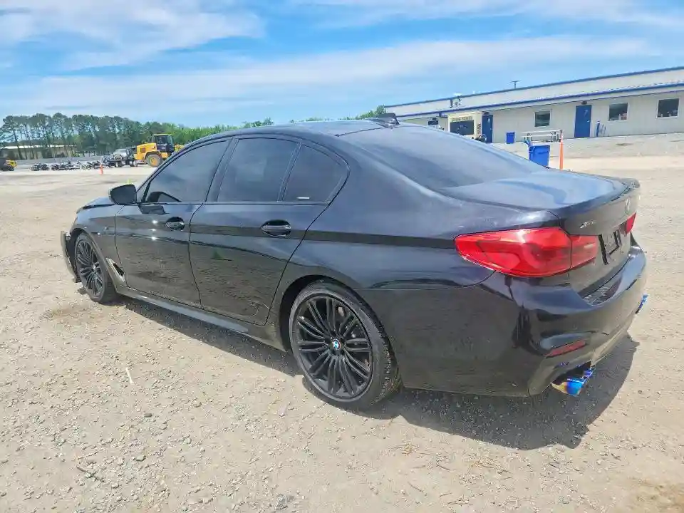 WBAJB9C50JG464583 2018 BMW M5-1