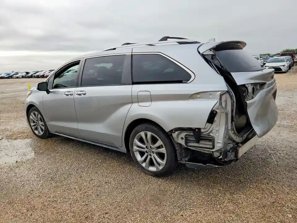 5TDERKEC0NS109590 2022 TOYOTA SIENNA PLA-1