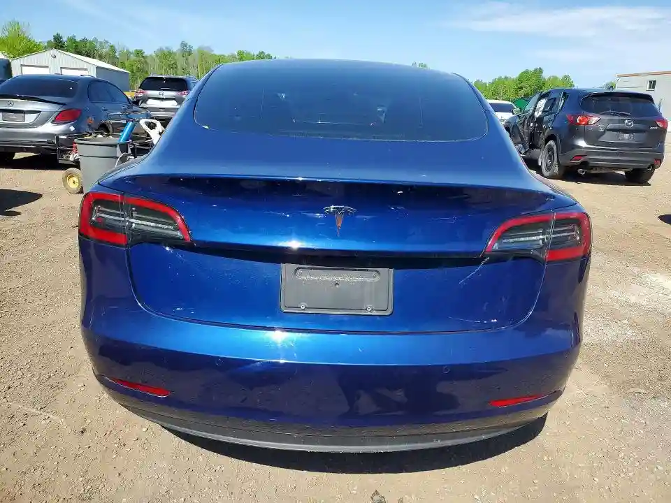 5YJ3E1EA7MF853525 2021 TESLA MODEL 3-5
