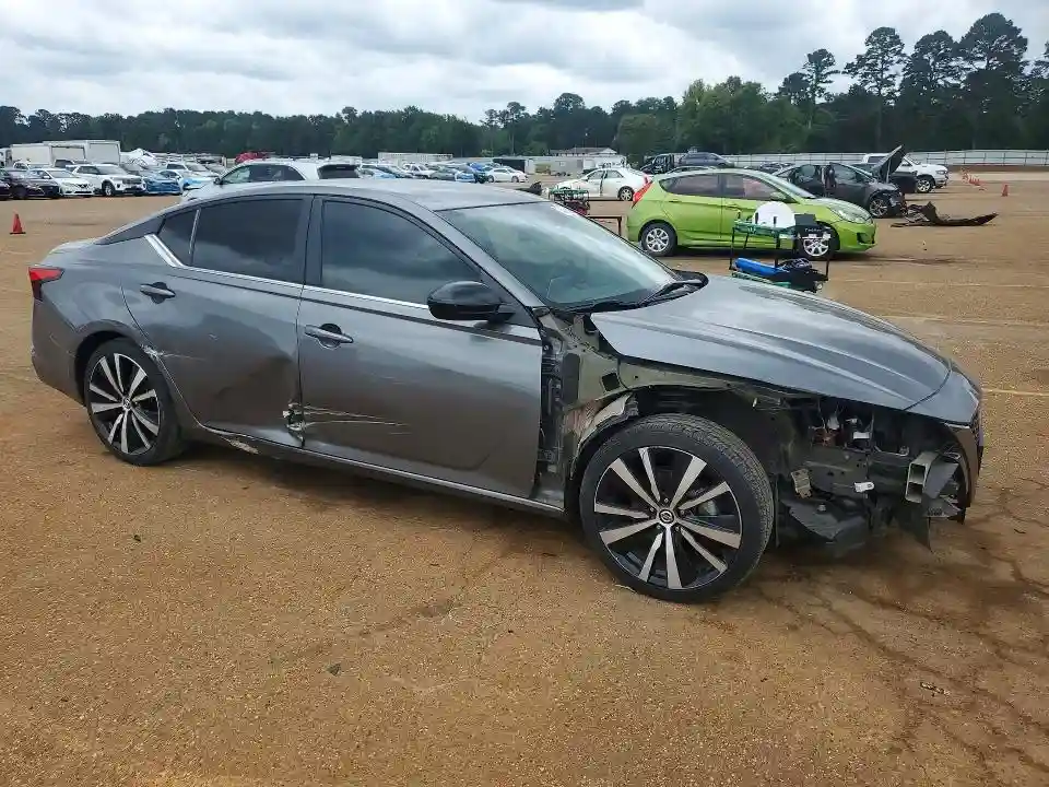 1N4BL4CV8MN388222 2021 NISSAN ALTIMA-3
