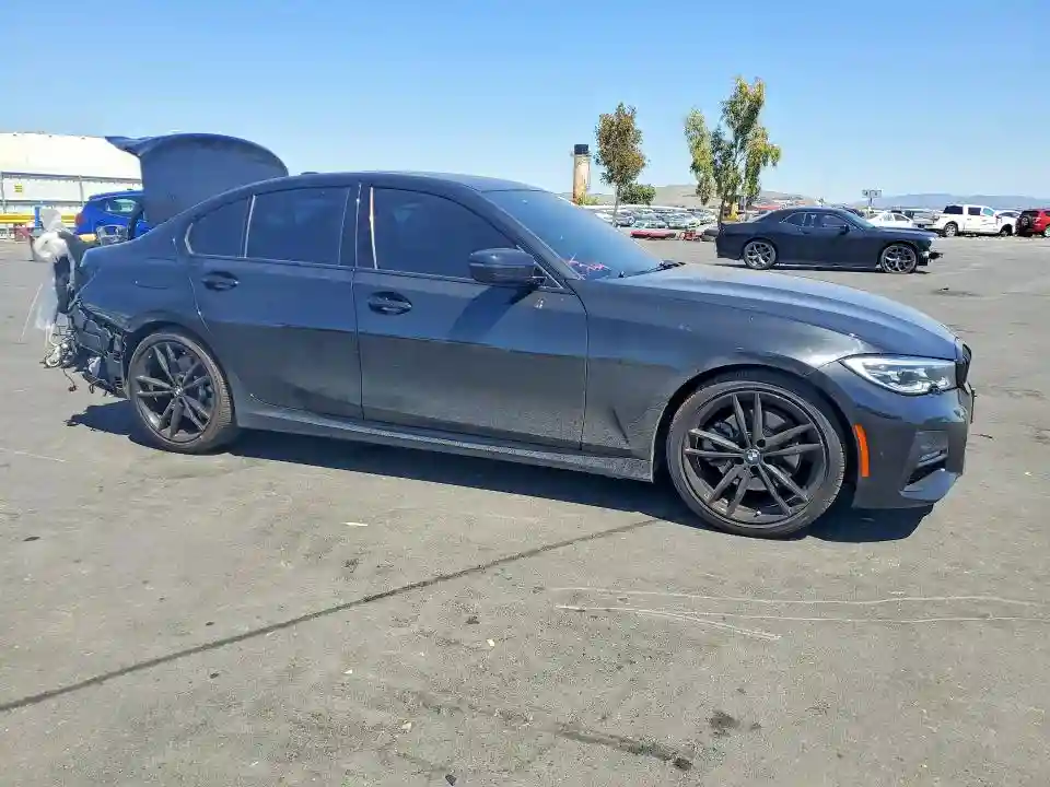 3MW5R1J07L8B19980 2020 BMW 3 SERIES-3