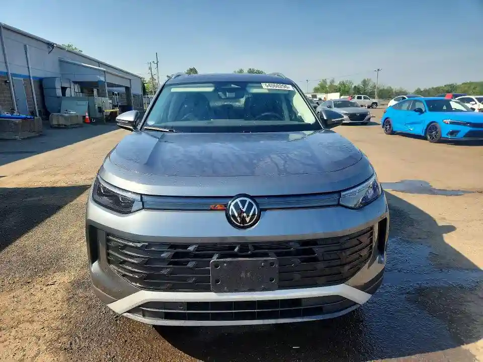 3VVMR7RM8SM062110 2025 VOLKSWAGEN TIGUAN-4