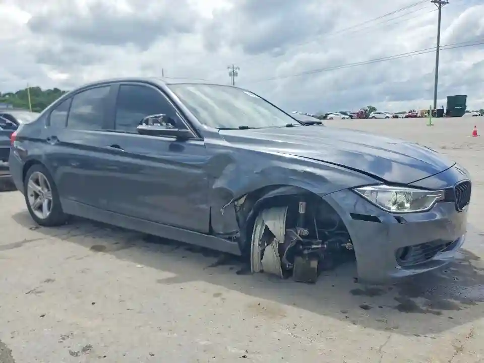 WBA3B3G54FNR86328 2015 BMW 3 SERIES-3