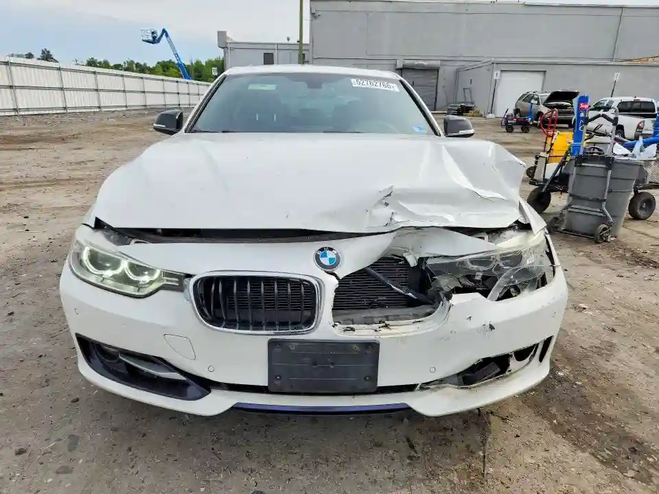 WBA3A5G5XFNS86957 2015 BMW 3 SERIES-4