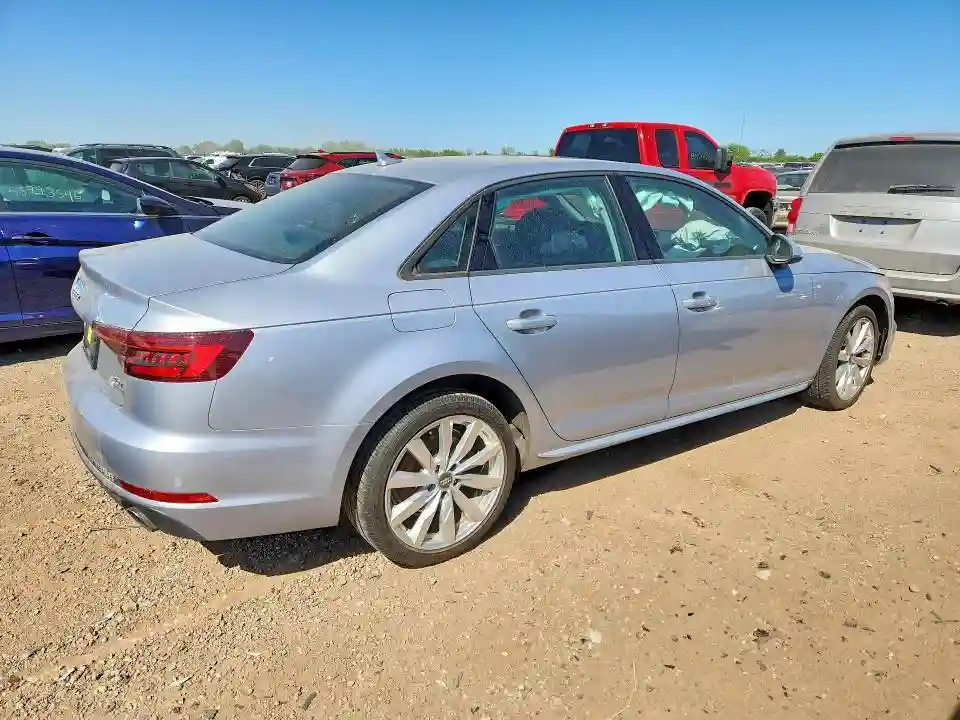 WAUKMAF40JA148235 2018 AUDI A4-2