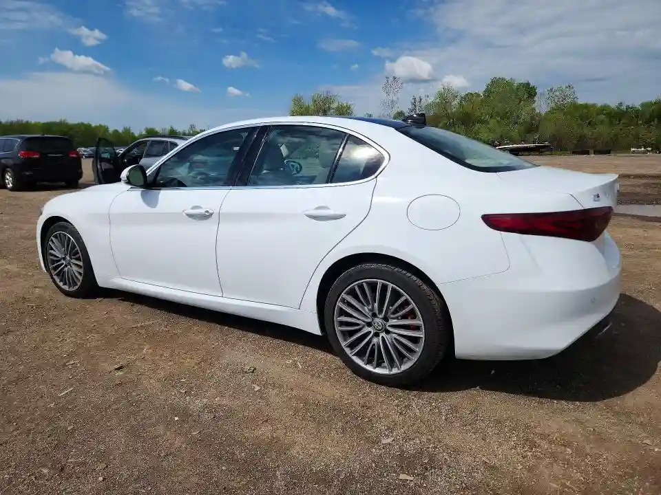 ZARFANBN8M7643793 2021 ALFA ROMEO GIULIA-1