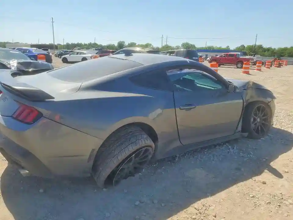 1FA6P8CF9S5406715 2025 FORD MUSTANG-2