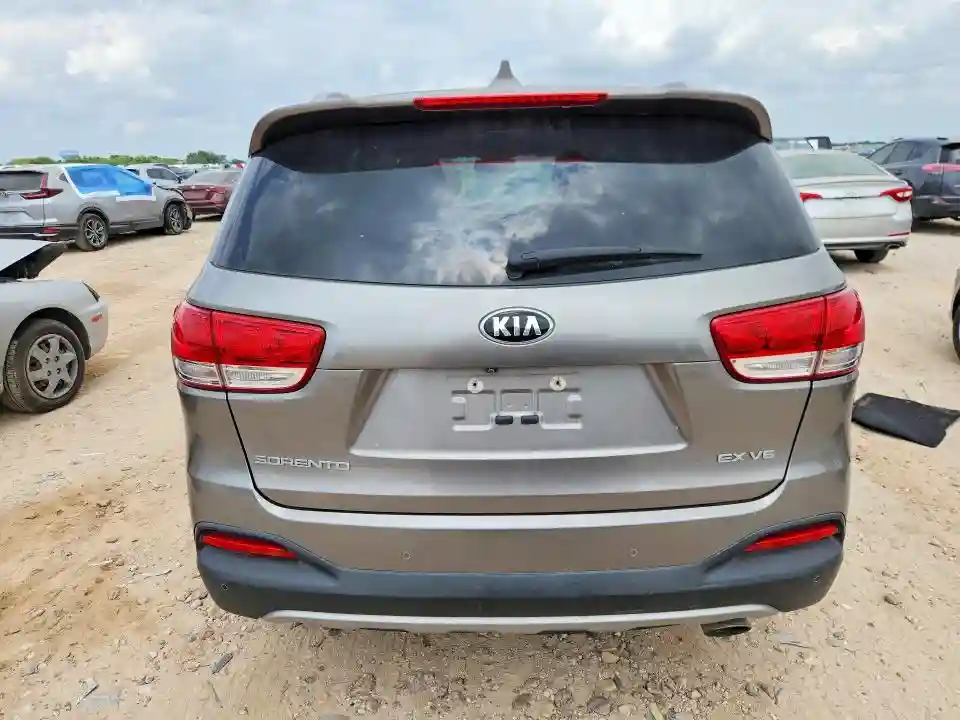 5XYPH4A50HG235092 2017 KIA SORENTO-5
