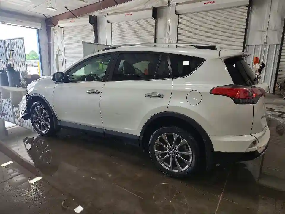JTMDFREVXJJ731040 2018 TOYOTA RAV4-1