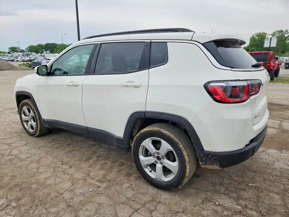 3C4NJDBB5JT423721 2018 JEEP COMPASS-1