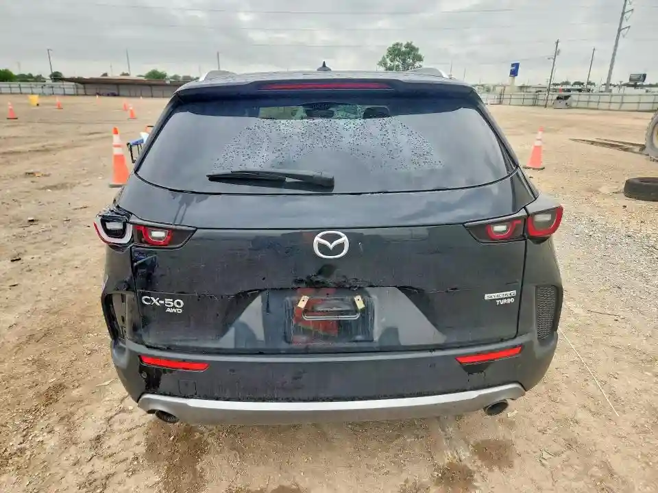 7MMVABEY6PN131783 2023 MAZDA CX-50-5