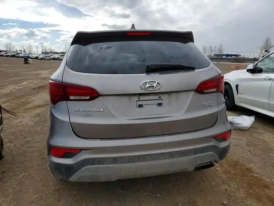 5NMZUDLB1JH093547 2018 HYUNDAI SANTA FE-5