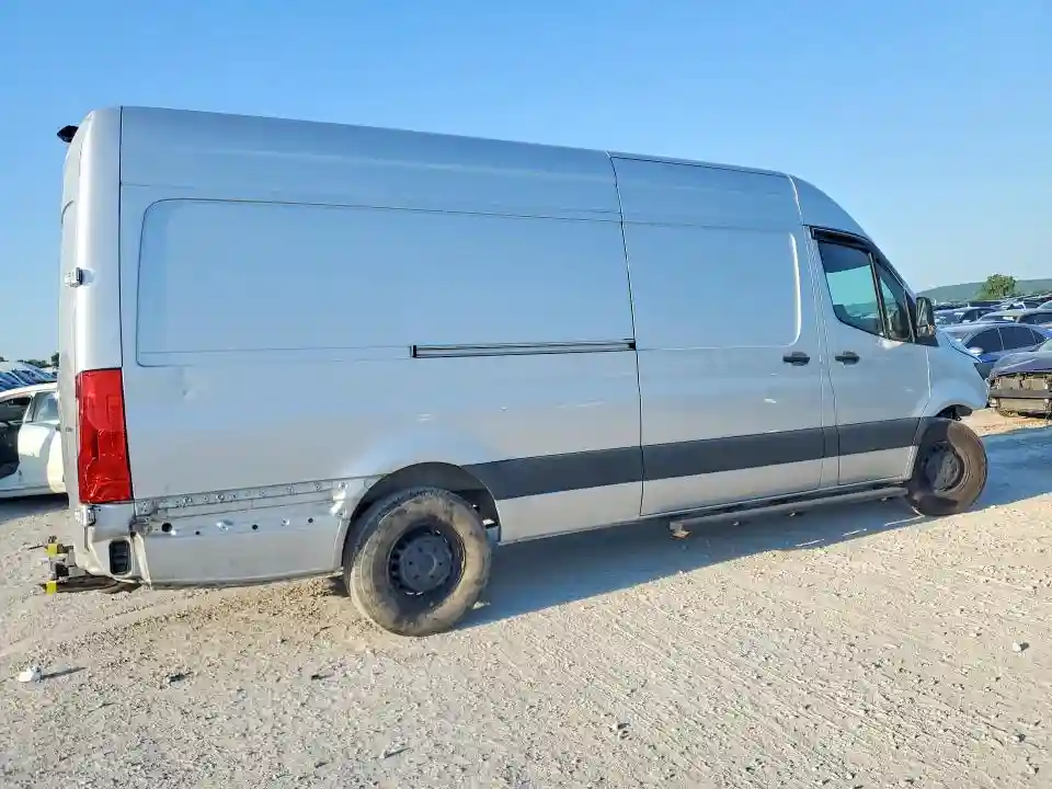 W1Y40CHY9PT125824 2023 MERCEDES BENZ SPRINTER-2
